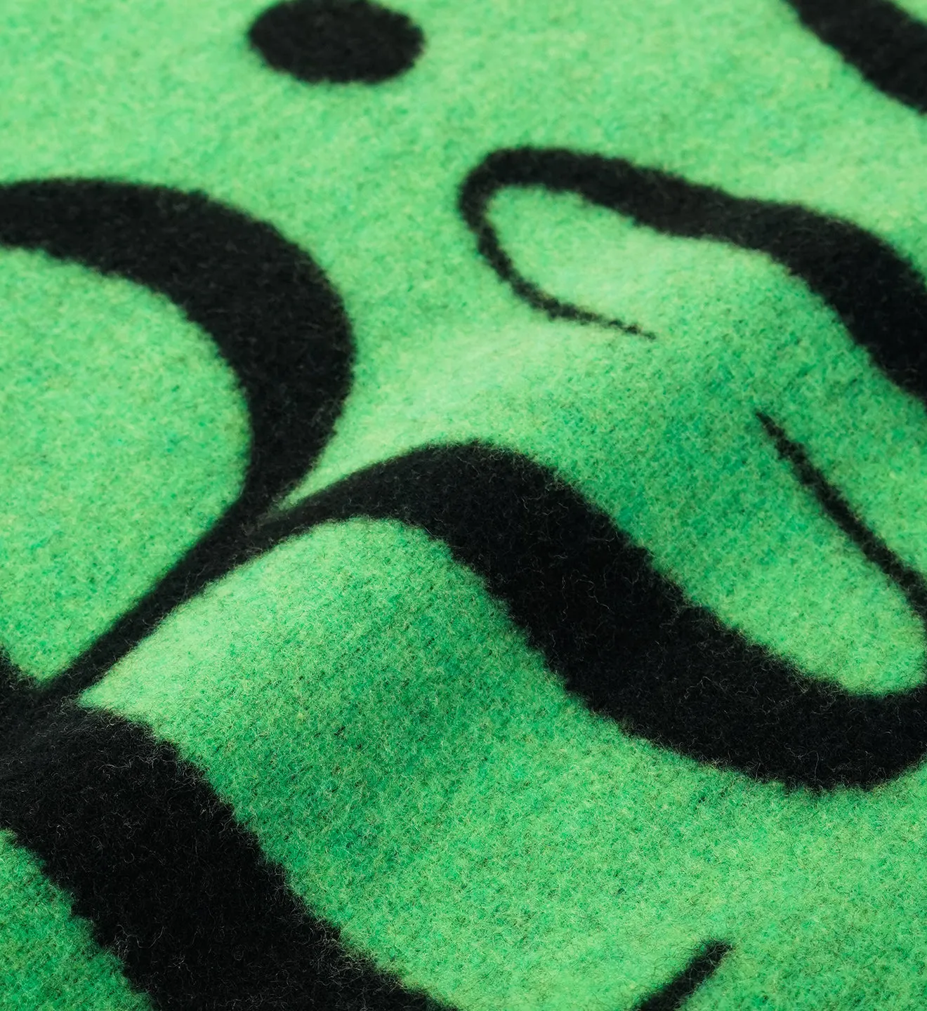 Classic Logo Scarf - Black/Kelly Green