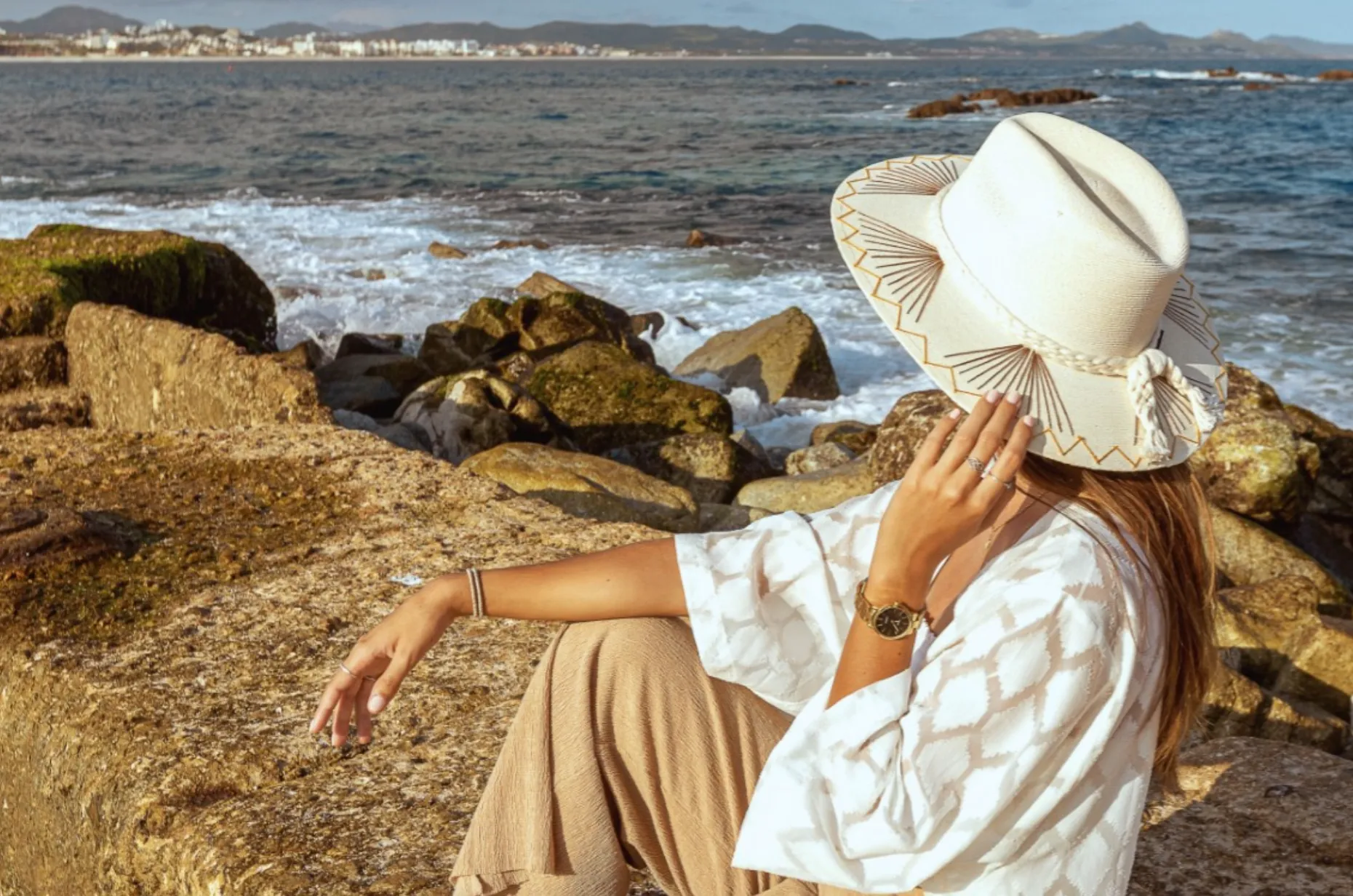 Exclusive Brown Sophie Hat by Corazon Playero