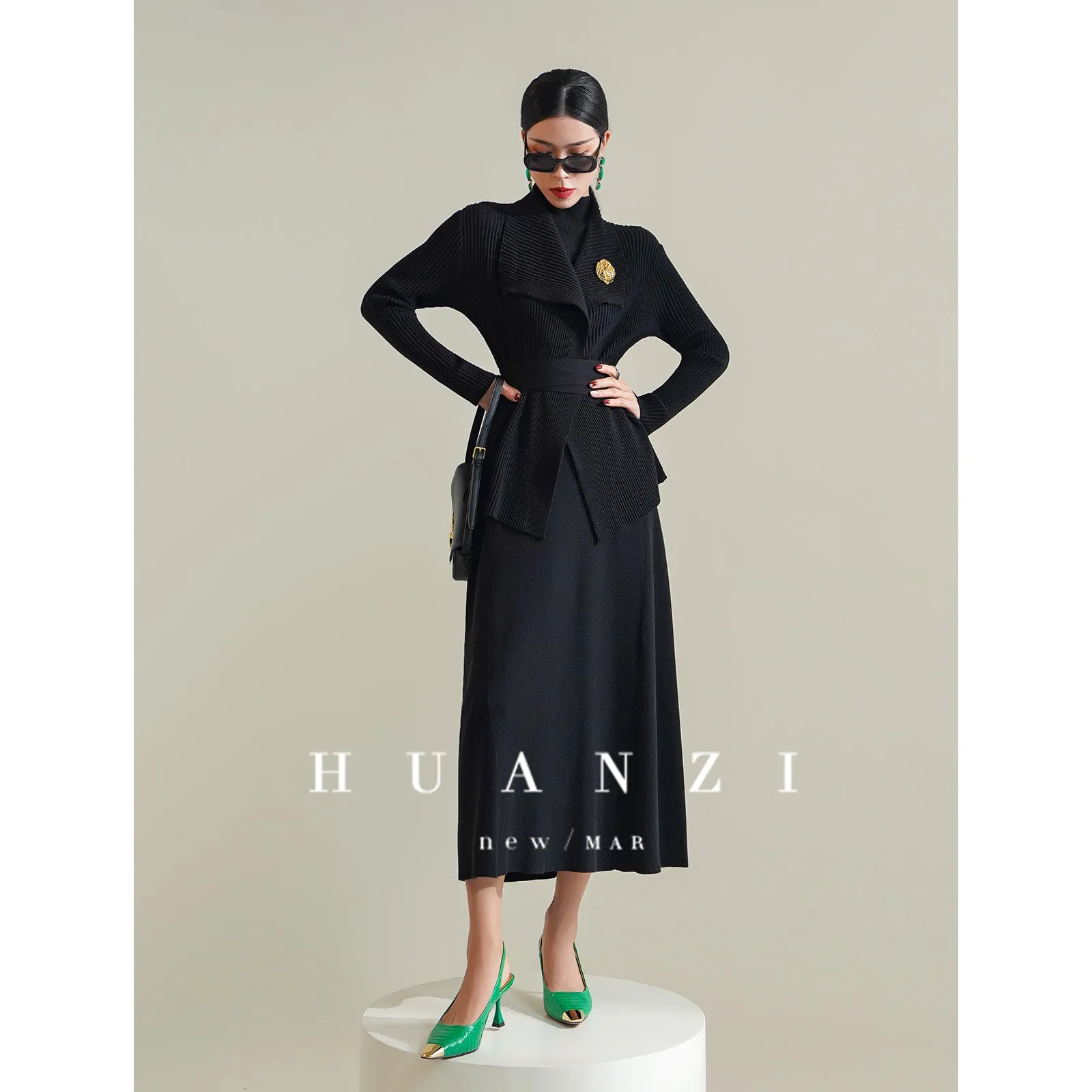 Huanzi French elegant fashionable knitted minimalist waist dress cardigan- Melissa