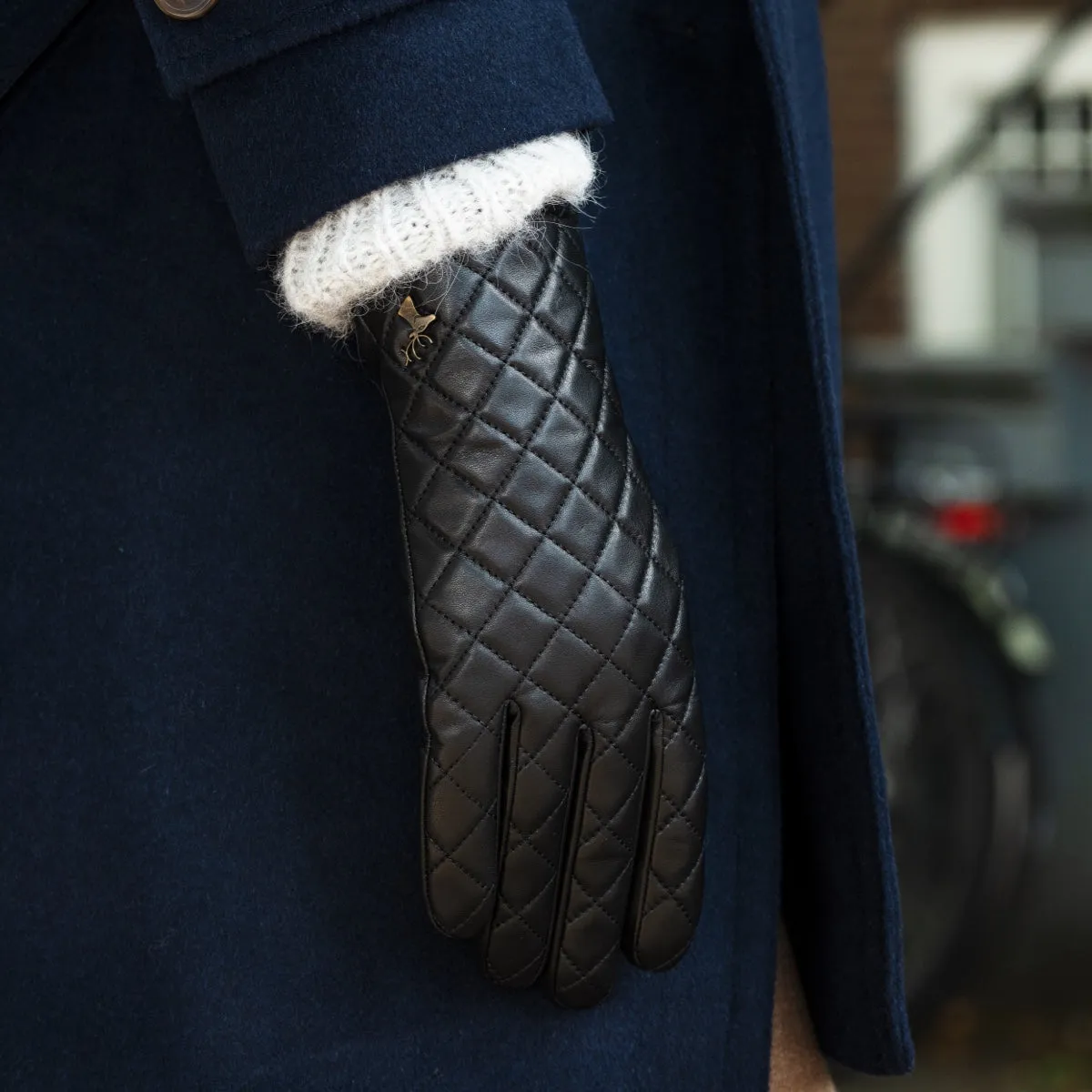 Kira (black) - sheepskin leather gloves with wool/cashmere lining & touchscreen feature