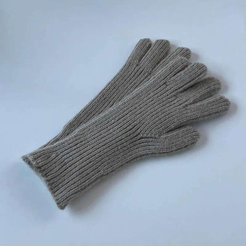 Knitted Gloves