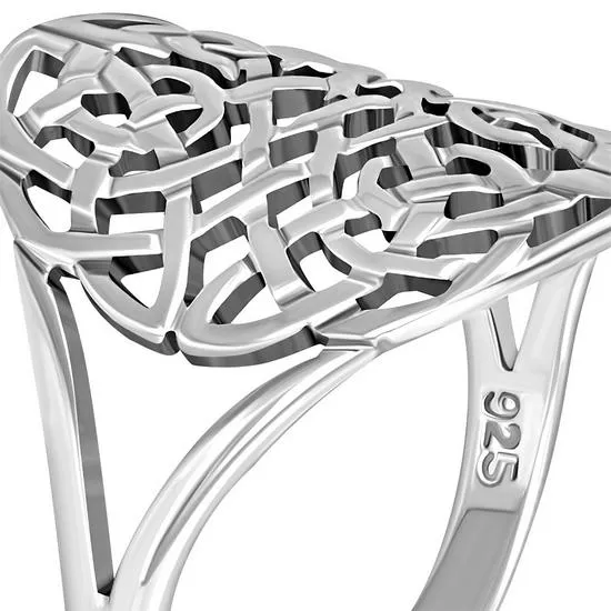 Large Light Round Celtic Knot Silver Ring