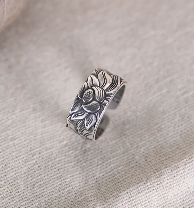 Lotus Sutra Silver Ring - Vintage Adjustable Floral Design 0021